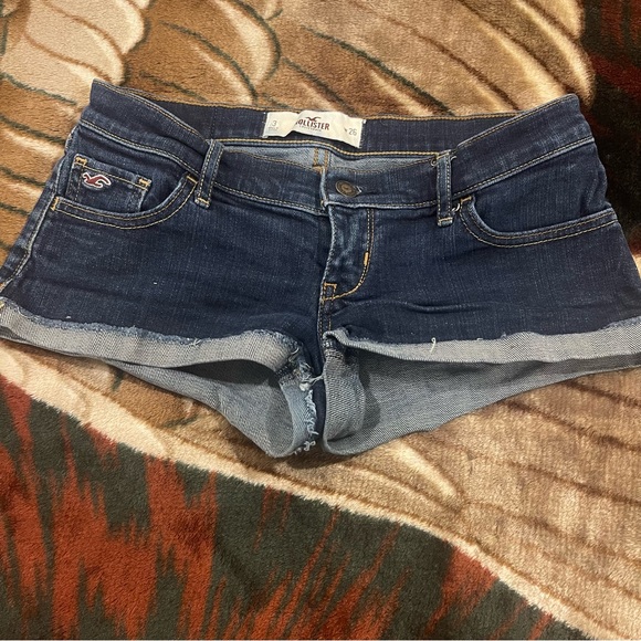Shorts - Picture 4 of 7